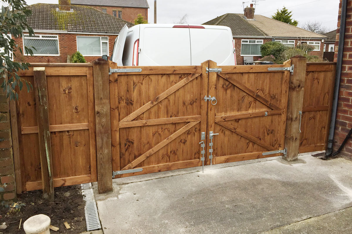 Gates & Fencing