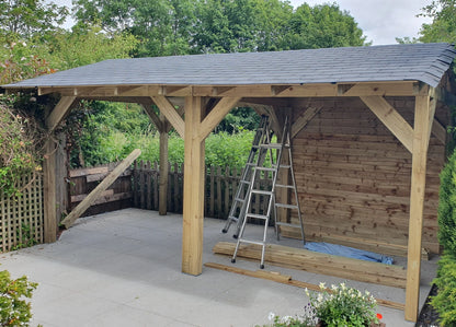 Gazebos & Carports